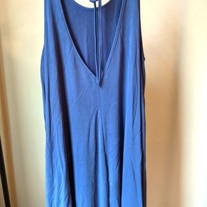 Small Sleeveless dress, deep V-neck back with tie
